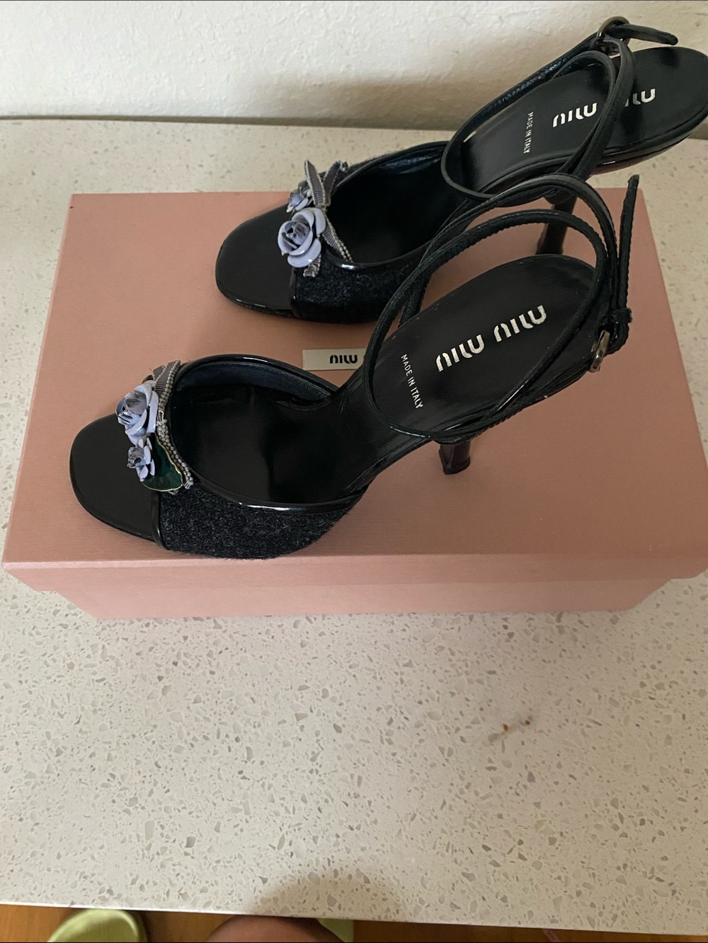 Miu Miu Black Heeled Sandals with Gray Floral Appliqués - Picture 3 of 8